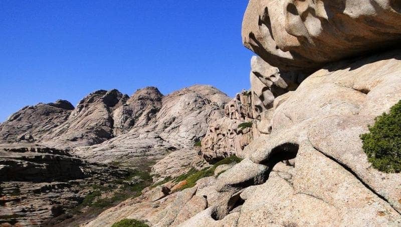 Area of mountain range massif covers 213.91 square kilometers, with perimeter of Bektau-Ata Mountains reaching 54.2 kilometers.