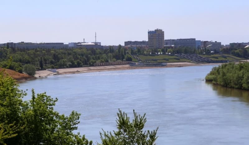 The Irtysh River and the beginning of the outskirts of Pavlodar.