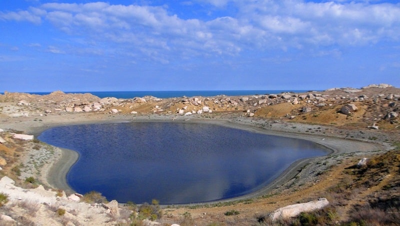 The lake Kuzdakary on Mangyshlak.