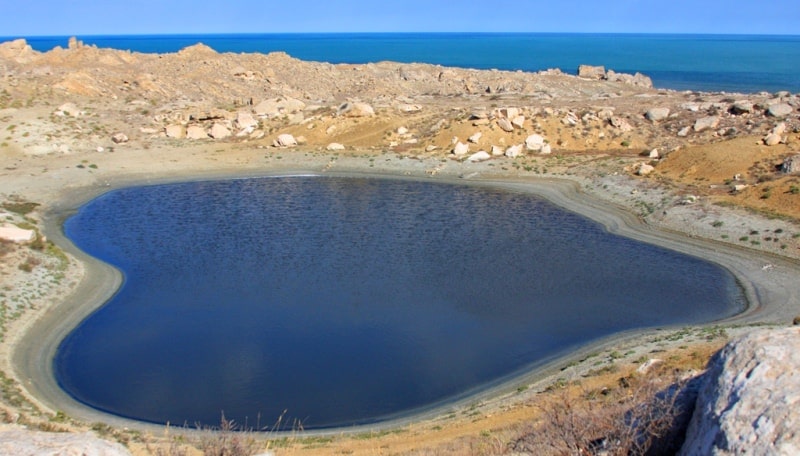 The lake Kuzdakary on Mangyshlak.