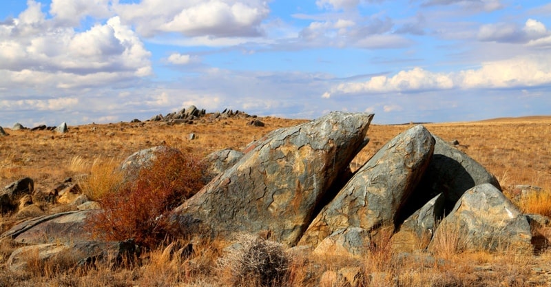 Wild stones of Karasu.