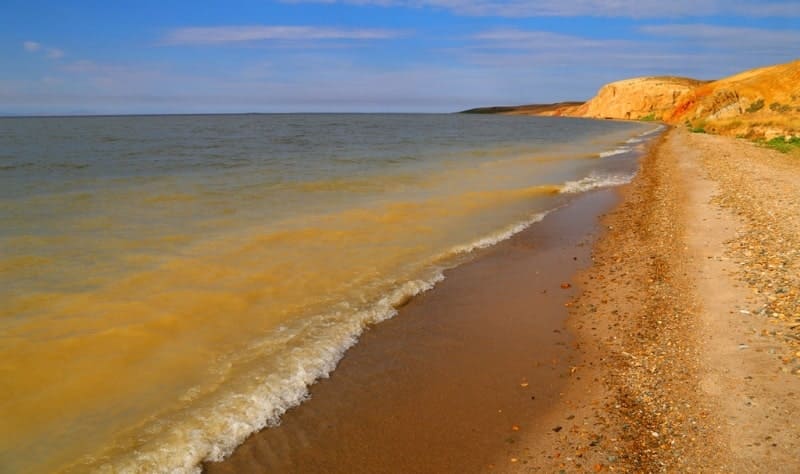 Lake Zaysan is located at an altitude of 390 meters above sea level, in the depression of the same name.