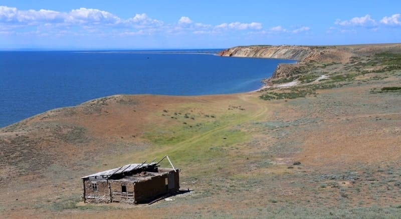 Lake Zaysan was formerly known as the "Lake of Bells," apparently due to the melodic sound of its waves, reminiscent of the hum of wires, kept incessant by the almost constant winds.