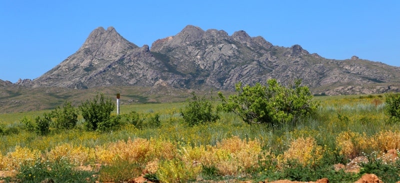 Granite massif Aiyrtau.