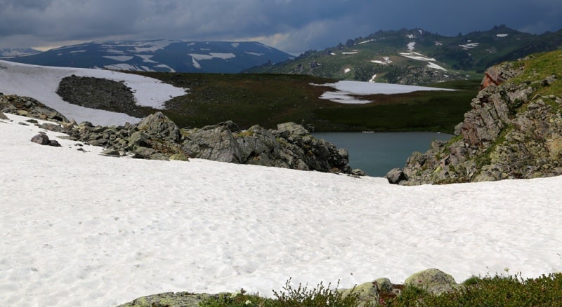 Natural sights of the Kholzun ridge.