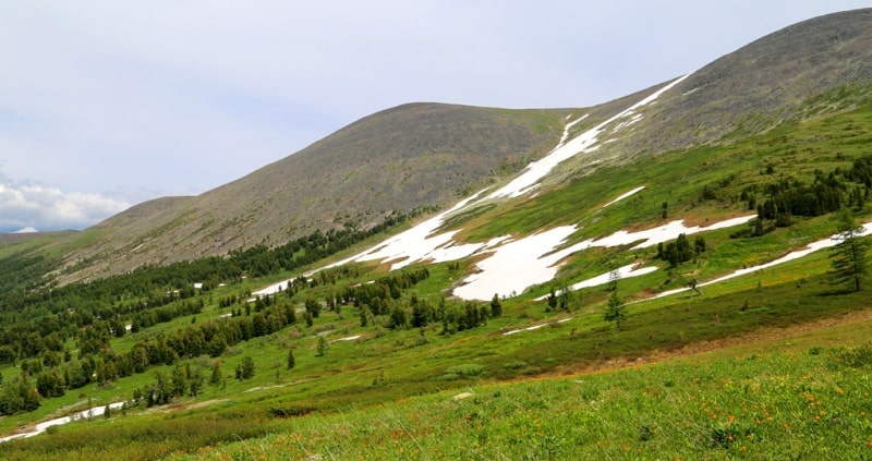 Natural sights of the Kholzun ridge.