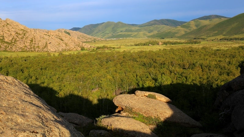 Lake Shalkar and environs.