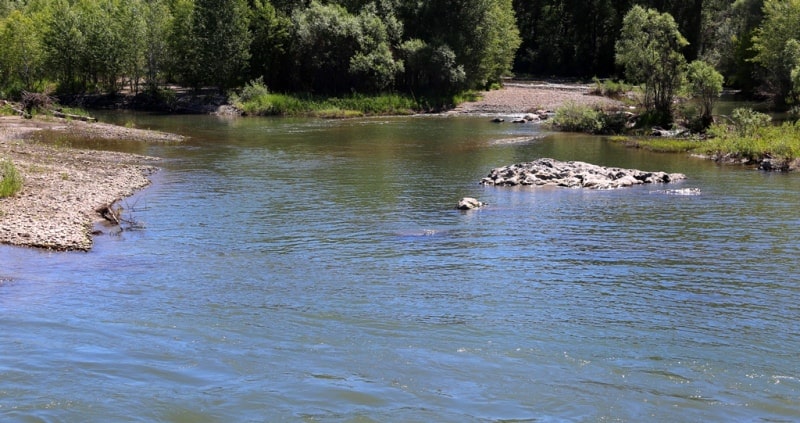 Kurchum river and environs.