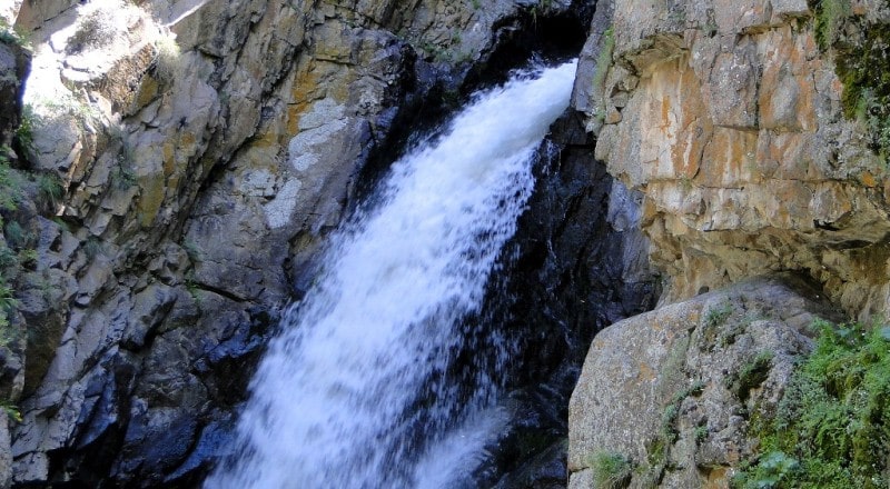 Environs of Uzun-Kargaly waterfall and gorge.