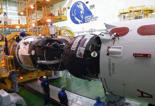 Ship Soyuz in the integration and test building.