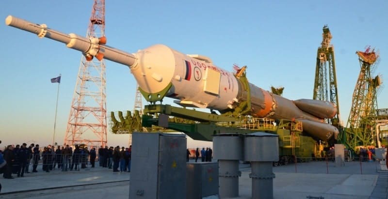 Transportation of RKN "Union-FG" with TRK "The Union of TMA-06M. Baikonur Cosmodrome. Photo of Roskosmos.