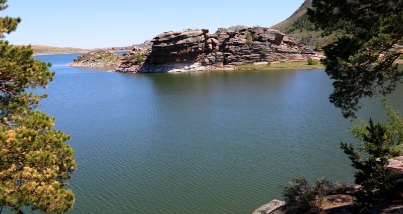 Toraigyr lake in Bayanaul.