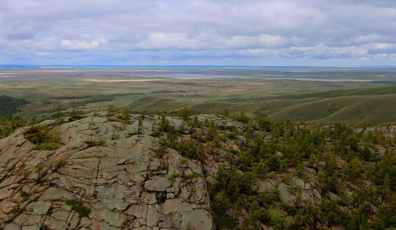 There, in distance, you can see mountain-steppe lakes of Karkaraly oasis – Zhartas, Ashchykol, and Shengel.