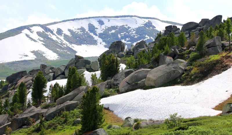 Fourth Kholzun Lake and environs.