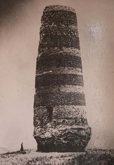 View of Burana Tower before 1927.