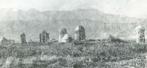 Burana. Gumbezes and mazars of modern times.
