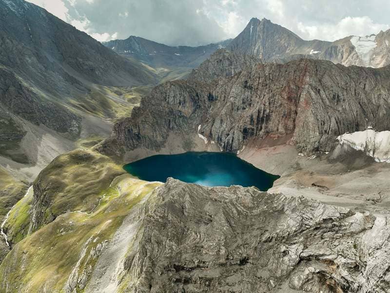 Озеро Ишенкуль. Фотография Алексея Огнева. г. Бишкек.