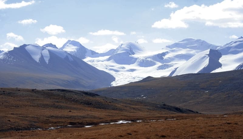 Environs of the Petrov Glacier. Ak-Shiyrak Ridge. "Report on a third-category sports hike conducted in the Central Tien Shan (Terskey and Ak-Shiyrak Ridges) from July 30 to August 13, 2022. Trip leader: Sergei Igorevich Freiman. https://www.geolink-group.com/tourclub/trips/2022sf3/otchet_sf3_2022.pdf