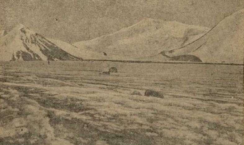 Вершина СНК Киргизии. Фотография К. Станюкович. 1932 год.