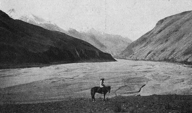 В. В. Сапожников. Верхняя долина реки Иныльчек. 1912 год.