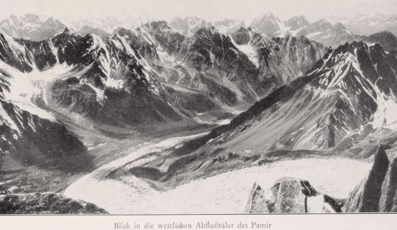 Fedchenko Glacier. Photos Lentz Wolfgang. 1928.