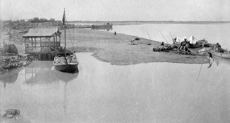 Амударья. Разливы реки. Фотография Поль Надар. 1890 г.
