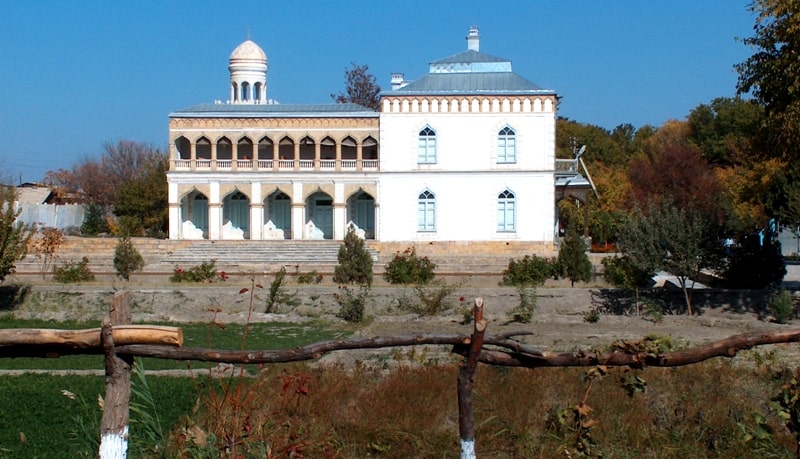 Sitorai Mokhi-Khosa Palace.