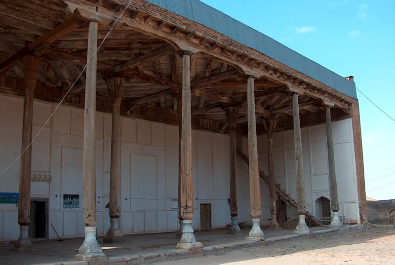 Sights Katta Mosque in Lyangar.