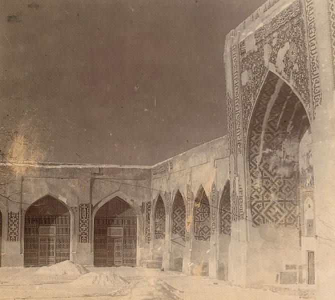 This photograph of a fragment of the eastern facade of the Ulugbek Madrasa in Samarkand (Uzbekistan) is in the archeological part of the Turkestan Album.