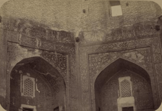 Madrasah Tillya-Kari. Turkestan album.