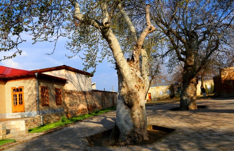 Khazret Imam mosque in Shakhrisabz.