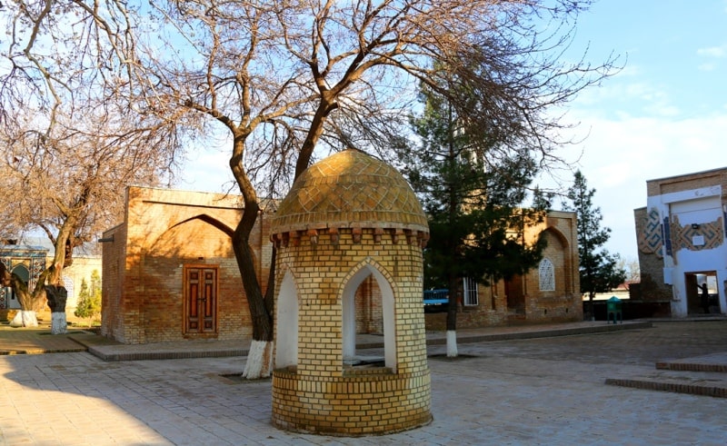 Khazret Imam mosque in Shakhrisabz.