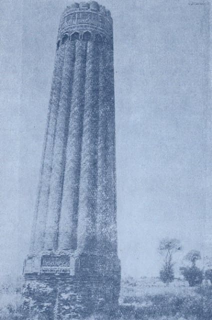 Minaret in Jarkurgan.