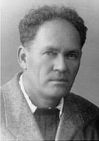 1 Yevgeny Kolokolnikov - Master of Sports in mountaineering, leader of Kazakhstani expeditions in the 1950s.