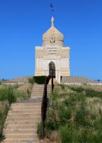 Мавзолей хана Жангира. Окрестности поселка Урда. Западно-Казахстанская область.